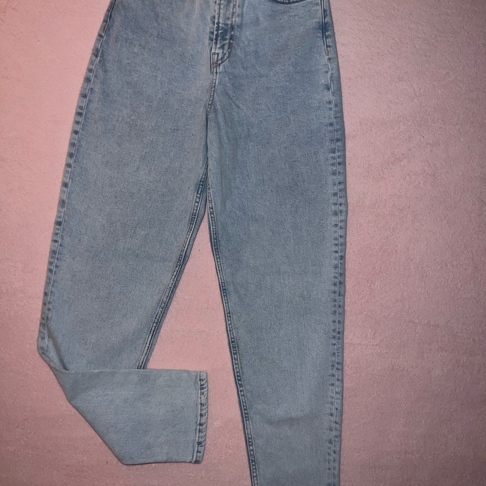 H&M Light Blue High Rise Mom Jeans